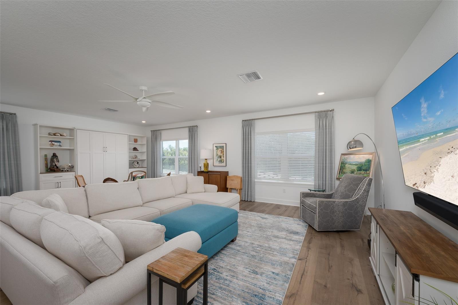 Image 28 of 67 For 8458 Snowfall Street