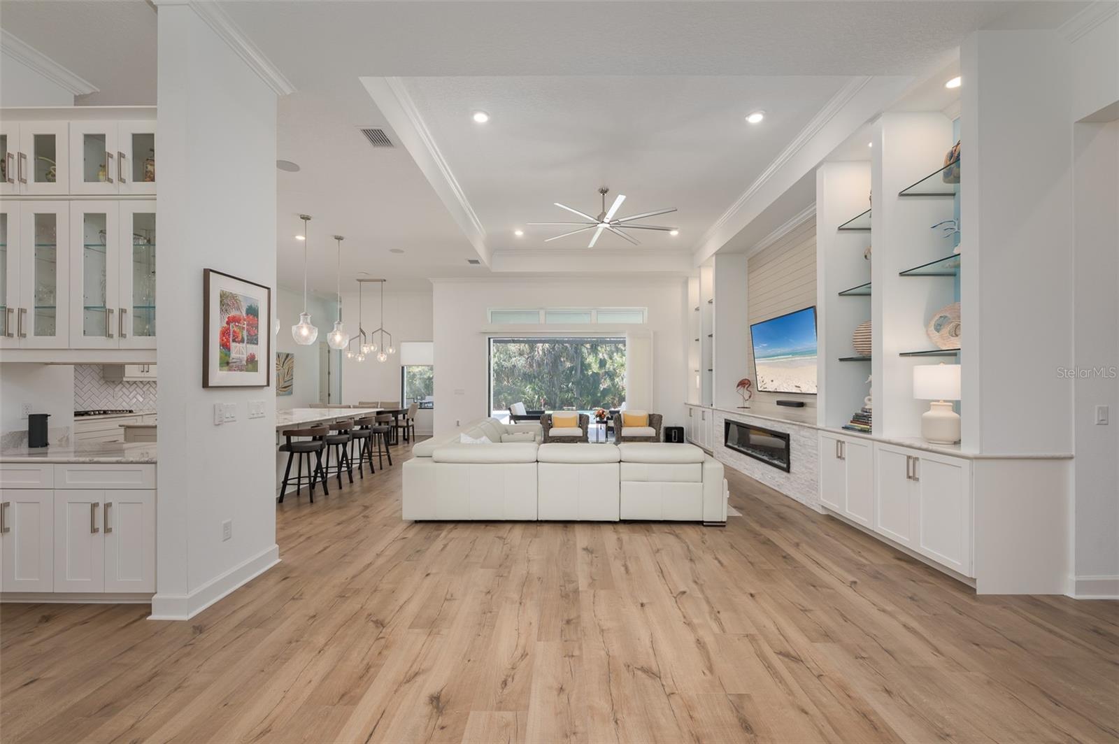 Image 3 of 67 For 8458 Snowfall Street