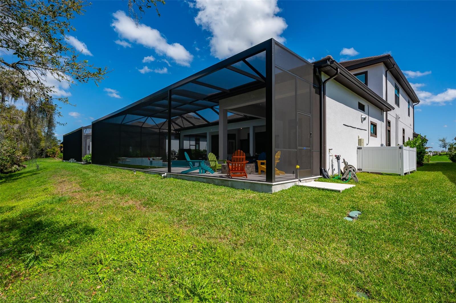 Image 32 of 67 For 8458 Snowfall Street