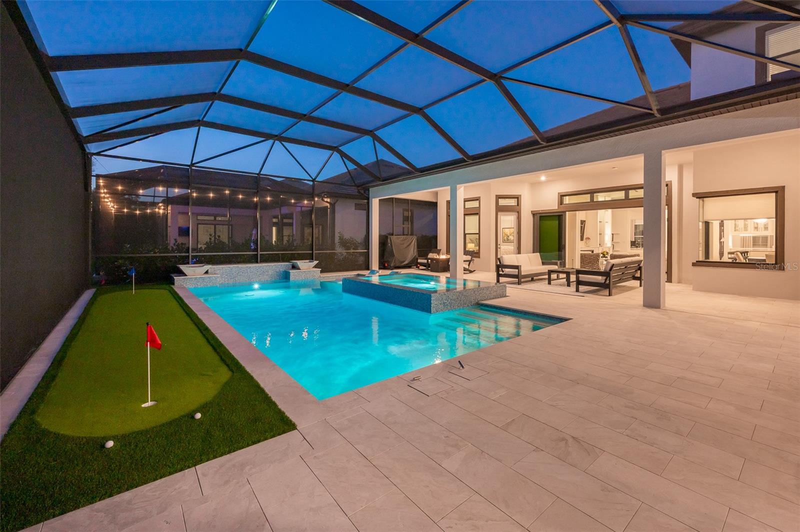 Image 35 of 67 For 8458 Snowfall Street