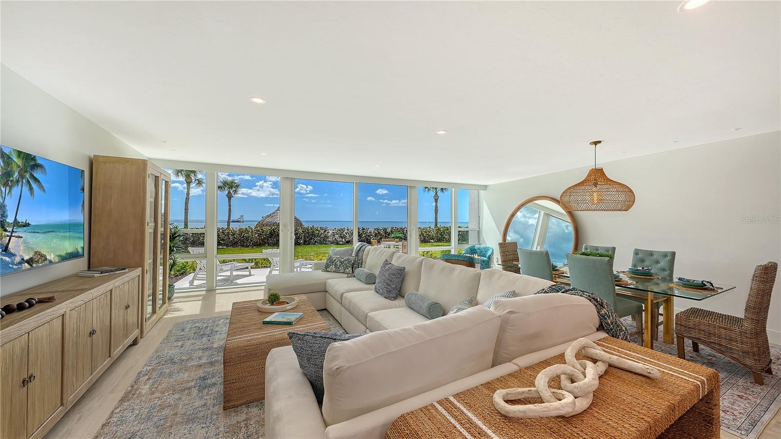 Image 10 of 40 For 100 Sands Point Road 114