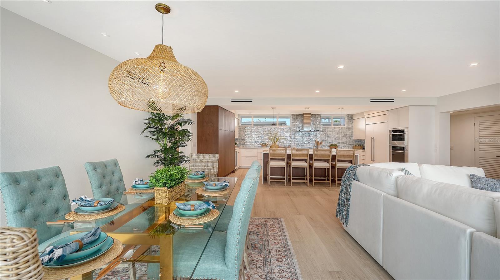 Image 14 of 40 For 100 Sands Point Road 114