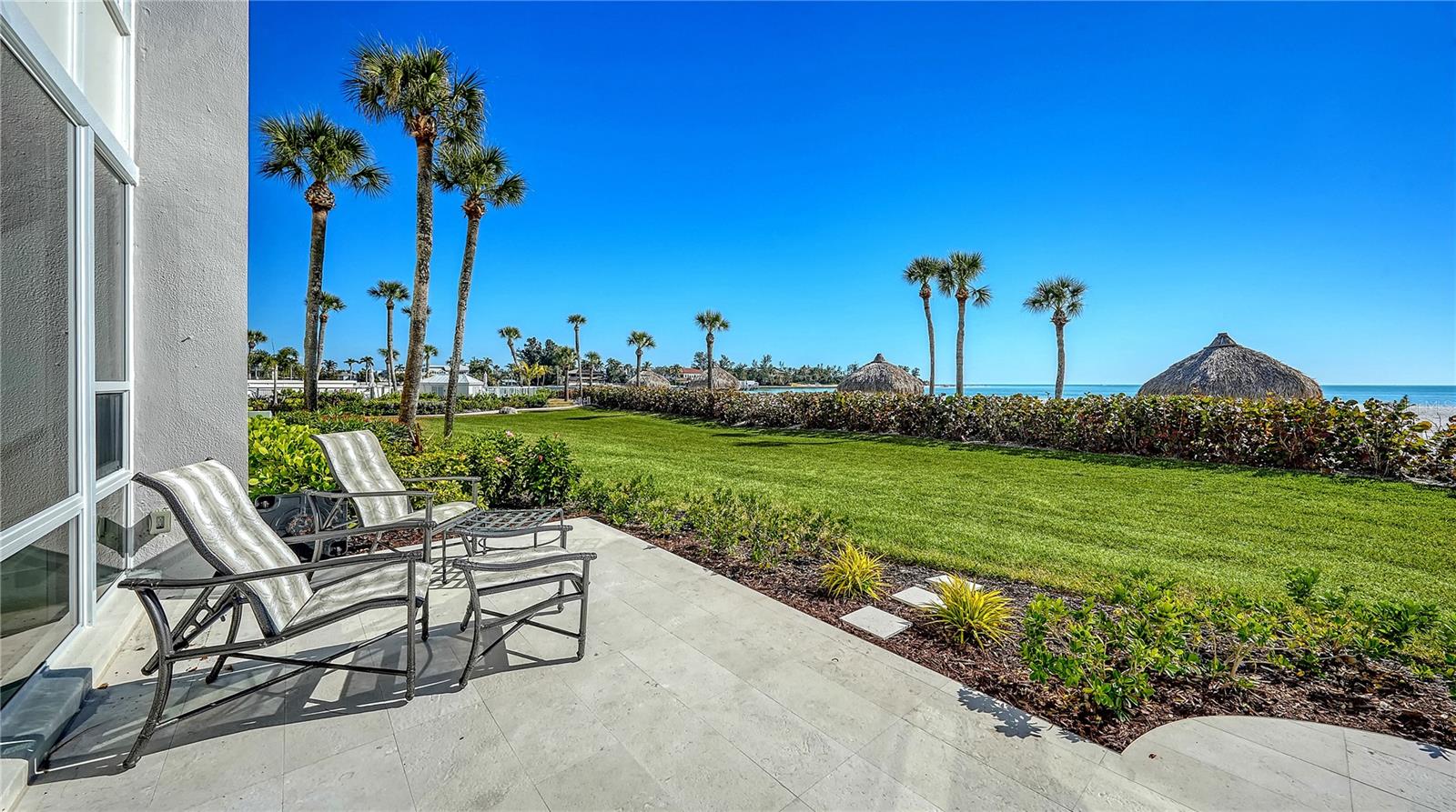 Image 18 of 40 For 100 Sands Point Road 114