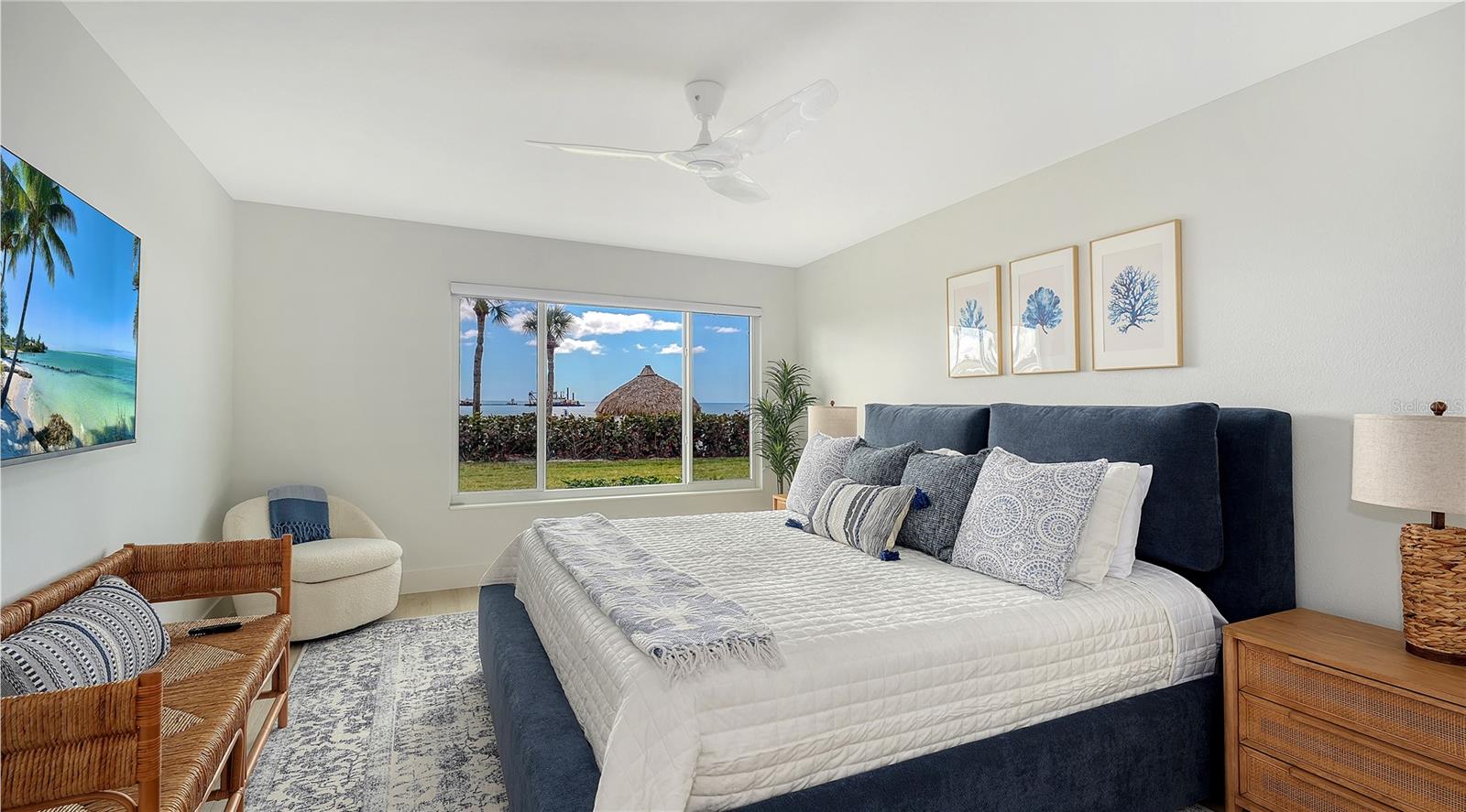 Image 24 of 40 For 100 Sands Point Road 114