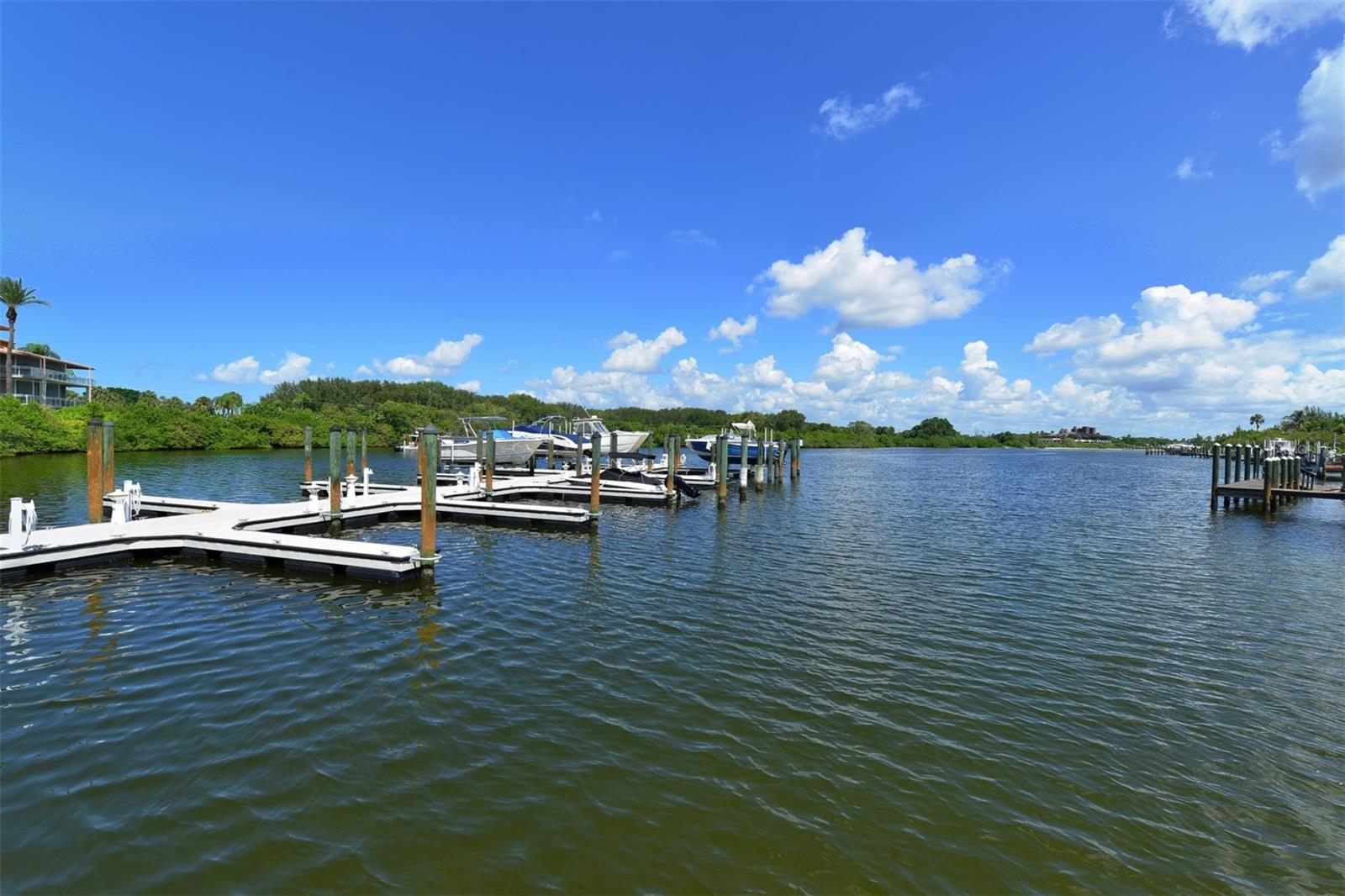 Image 39 of 40 For 100 Sands Point Road 114