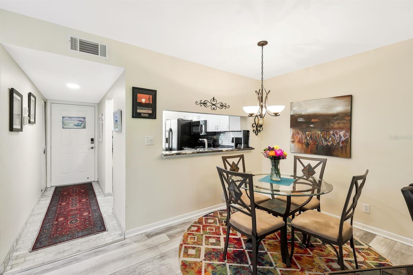 Image 6 of 35 For 9290 Lake Park Drive 104