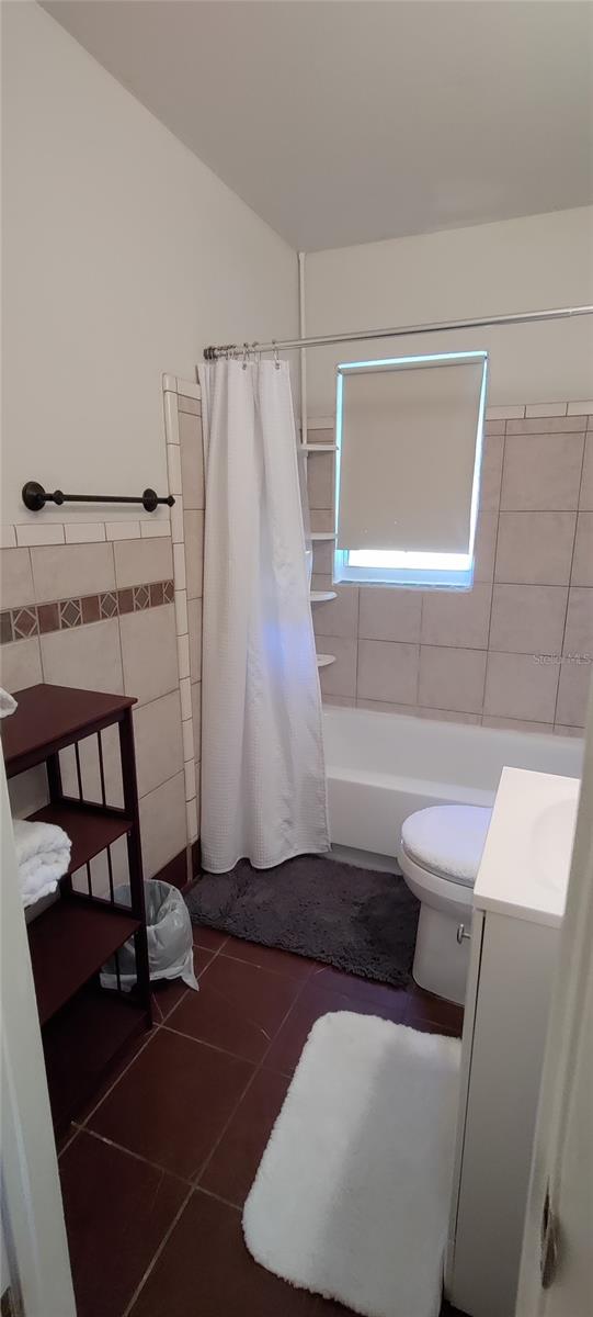 Image 14 of 23 For 1760 Peruvian Lane