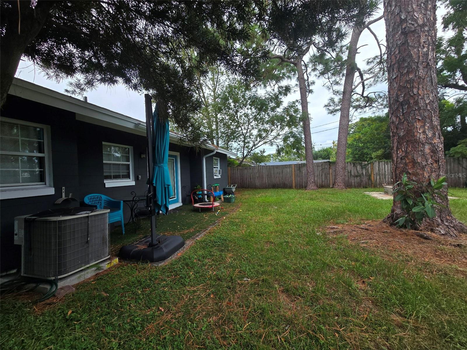 Image 22 of 23 For 1760 Peruvian Lane