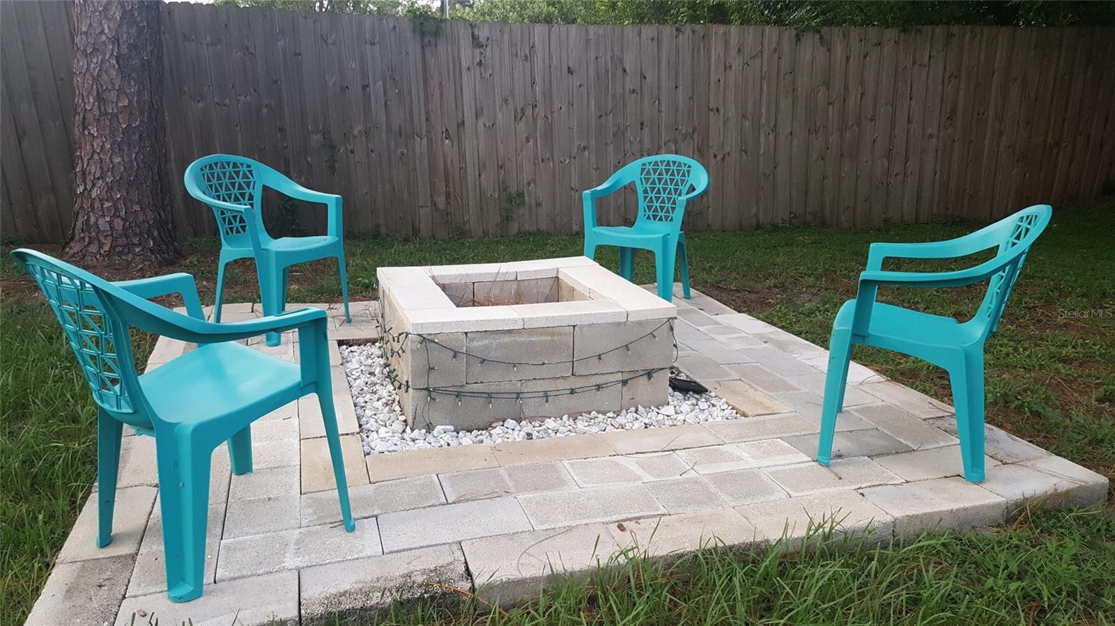 Image 23 of 23 For 1760 Peruvian Lane