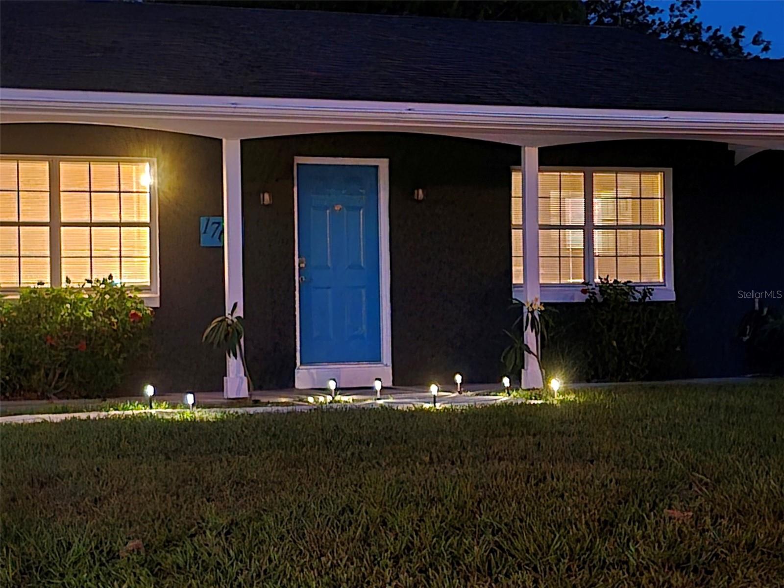 Image 3 of 23 For 1760 Peruvian Lane