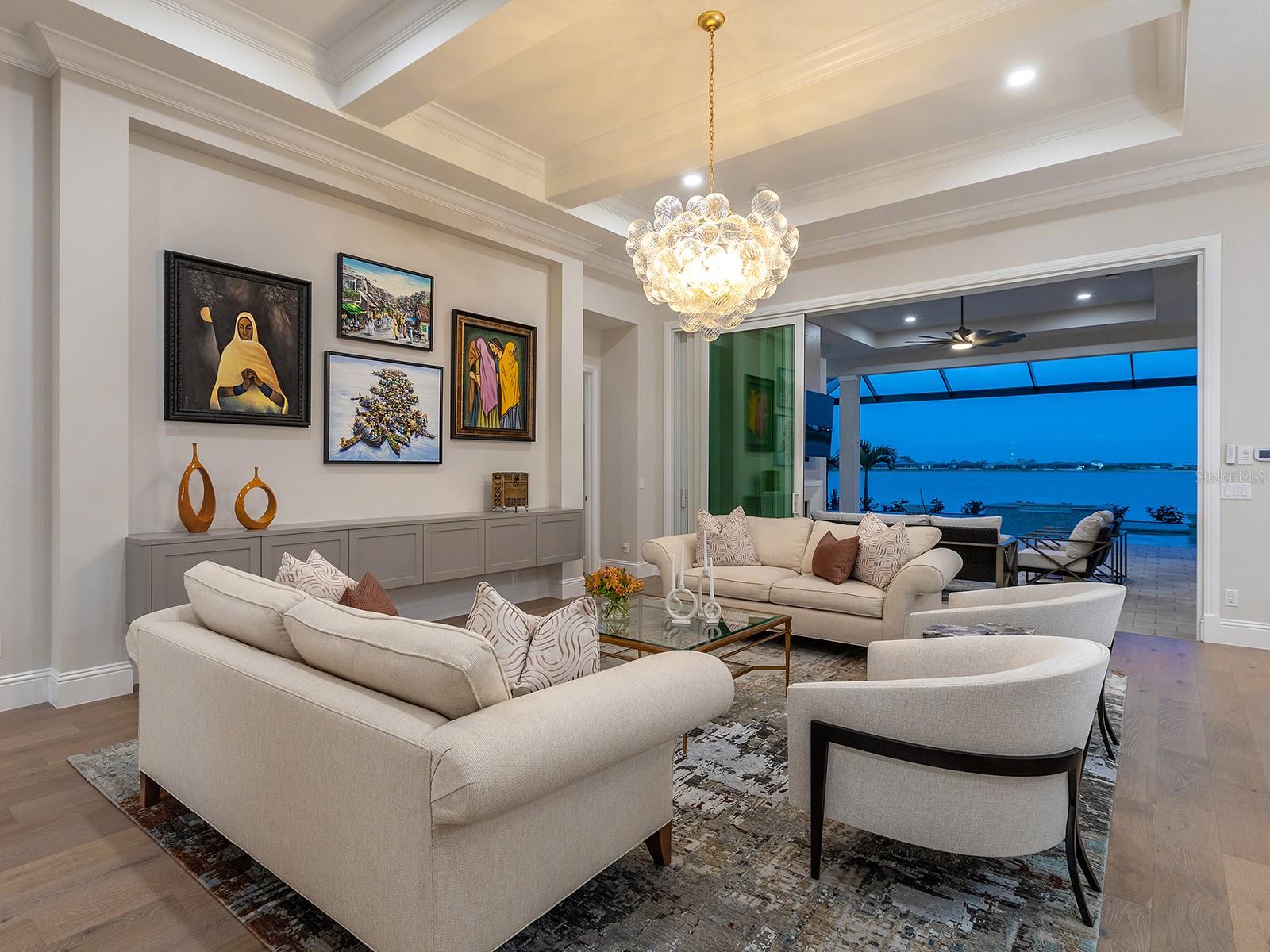 Image 5 of 97 For 616 Blue Shell Loop