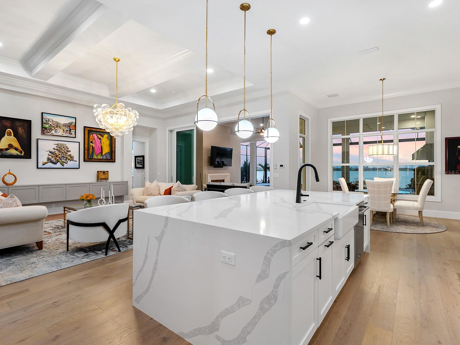 Image 7 of 97 For 616 Blue Shell Loop