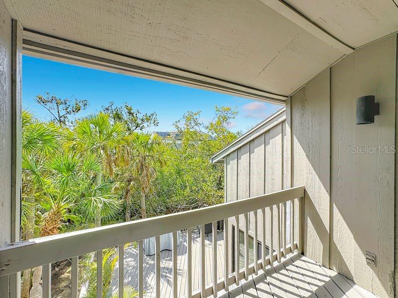 Image 22 of 34 For 1445 Landings Circle 69