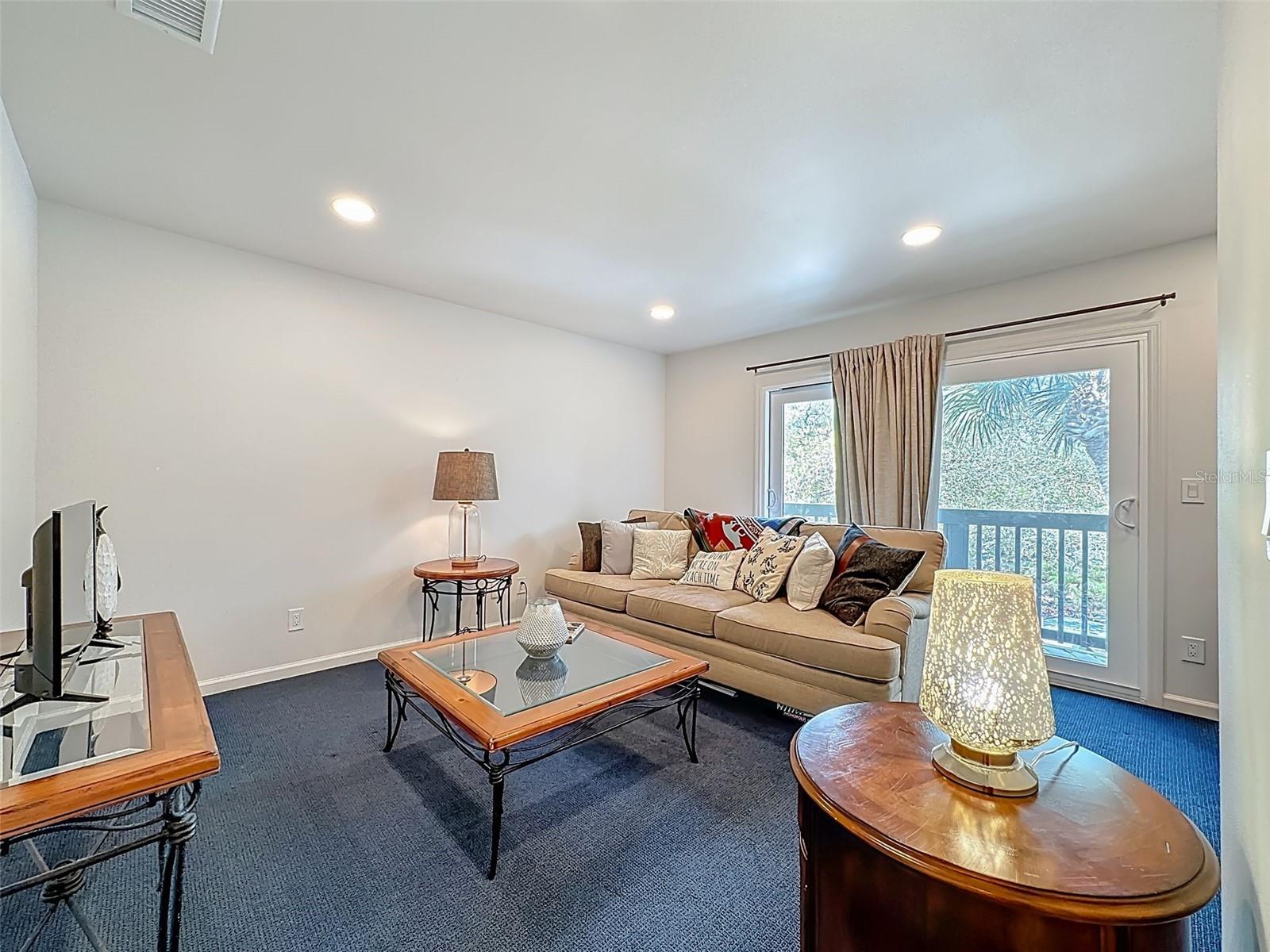 Image 25 of 34 For 1445 Landings Circle 69