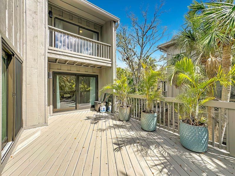 Image 27 of 34 For 1445 Landings Circle 69