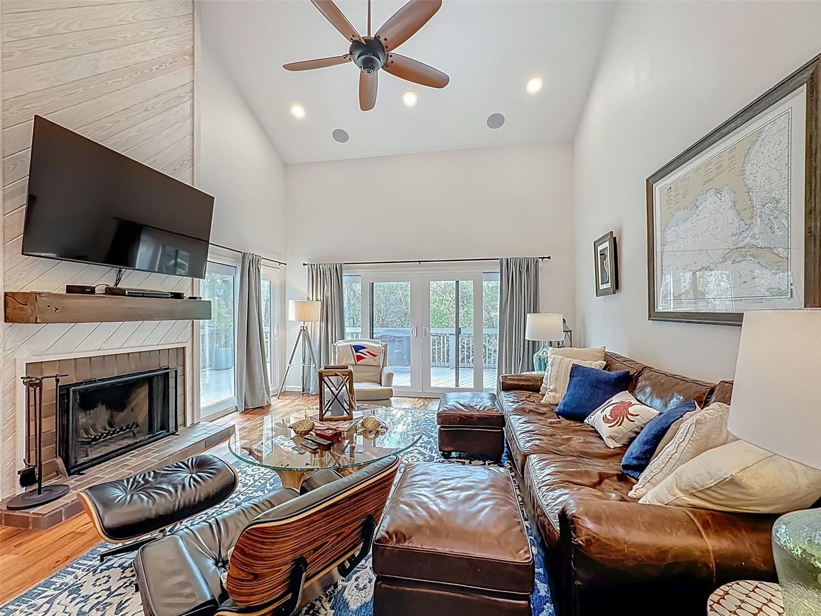 Image 6 of 34 For 1445 Landings Circle 69