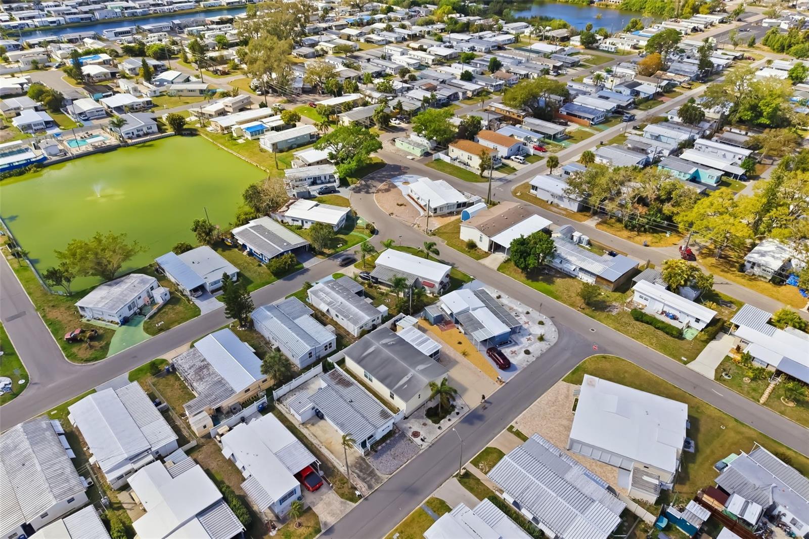 Image 20 of 70 For 812 50th Avenue Terrace W