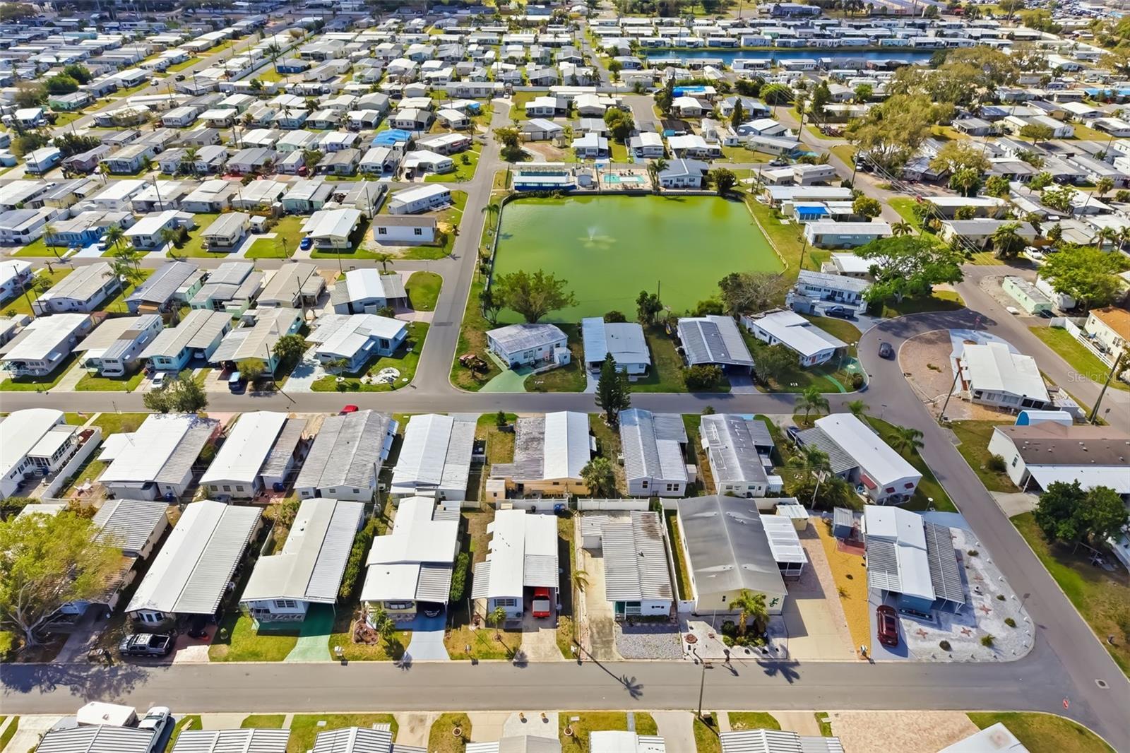 Image 21 of 70 For 812 50th Avenue Terrace W