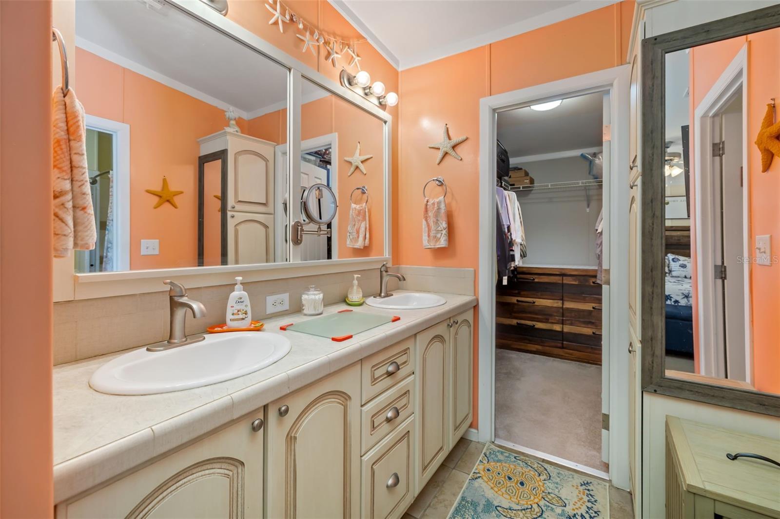 Image 34 of 70 For 812 50th Avenue Terrace W