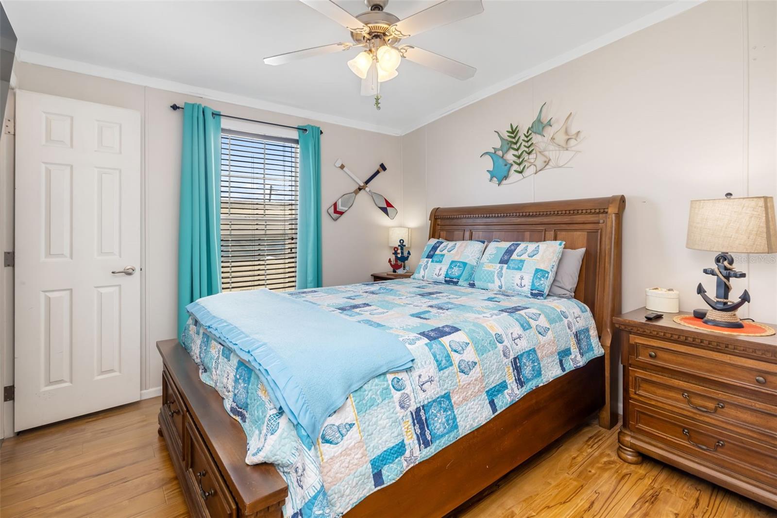 Image 42 of 70 For 812 50th Avenue Terrace W