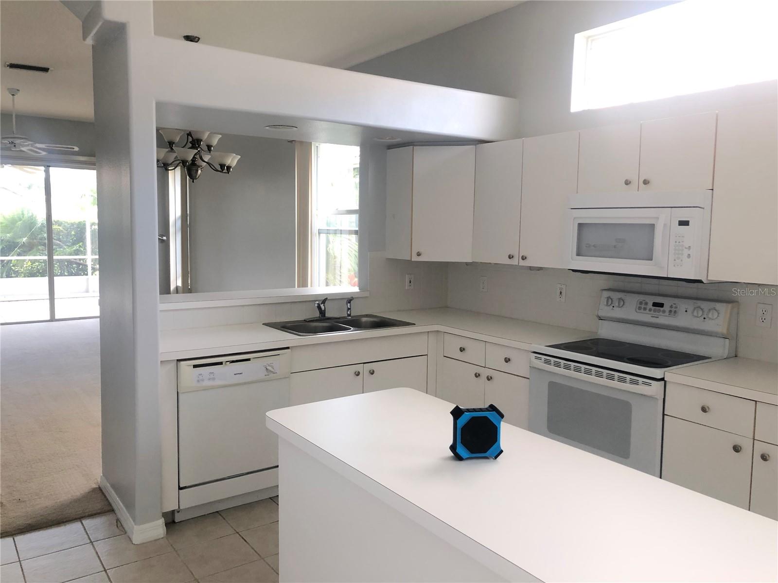 Image 3 of 10 For 6759 Hickory Hammock Circle