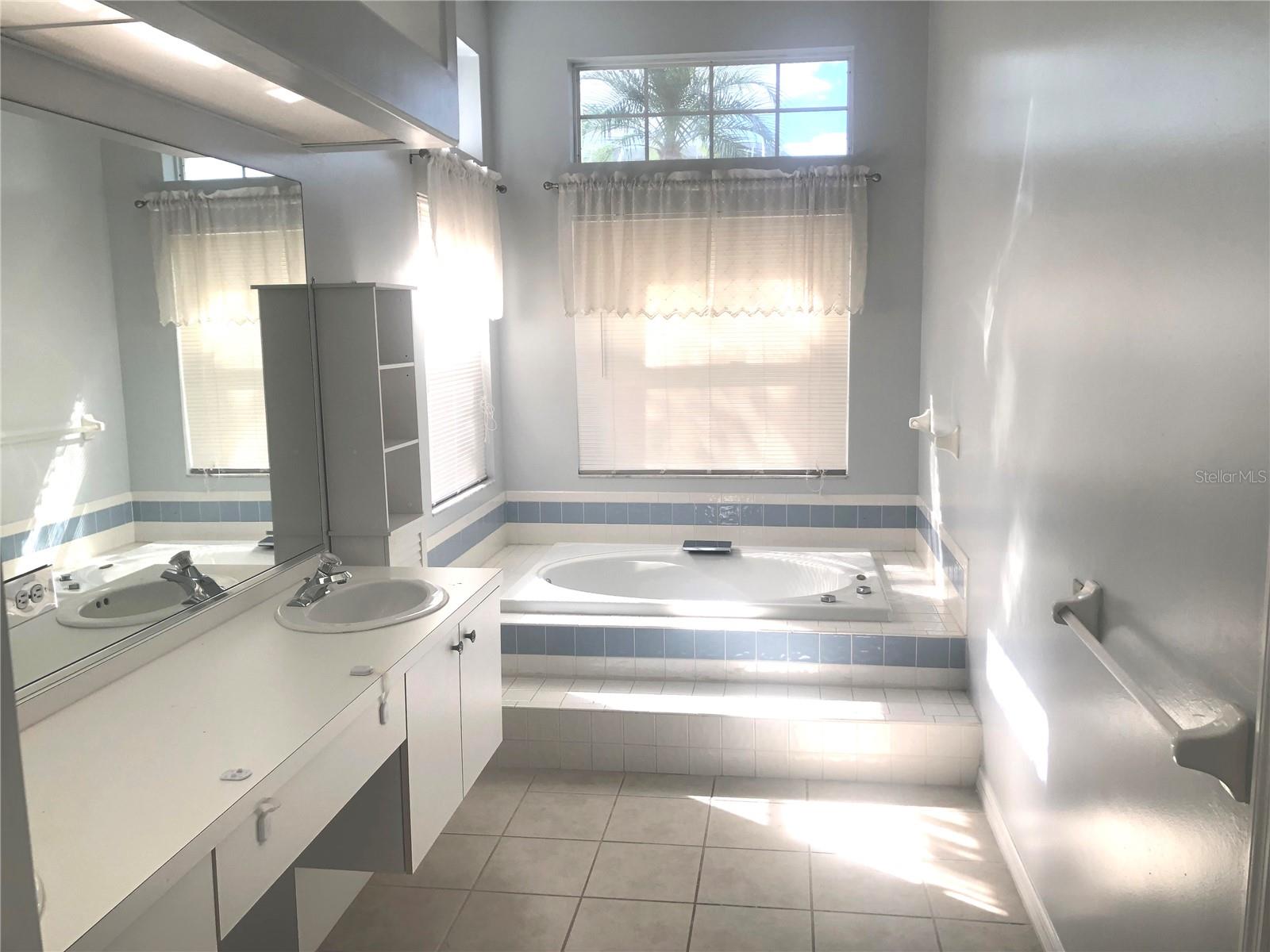 Image 7 of 10 For 6759 Hickory Hammock Circle