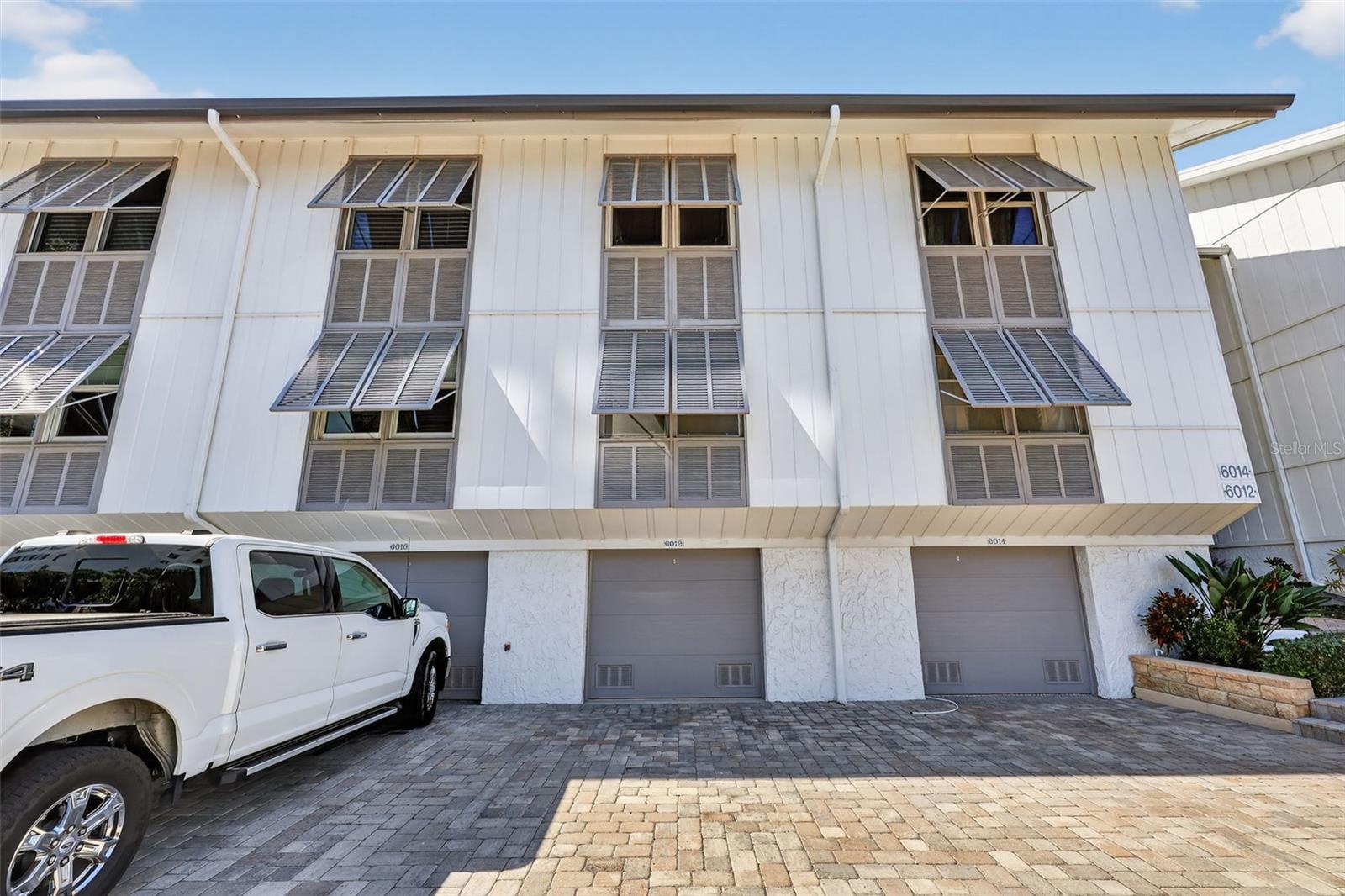 Image 32 of 52 For 6012 Peppertree Way 227b