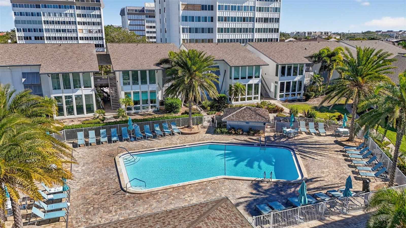 Image 35 of 52 For 6012 Peppertree Way 227b