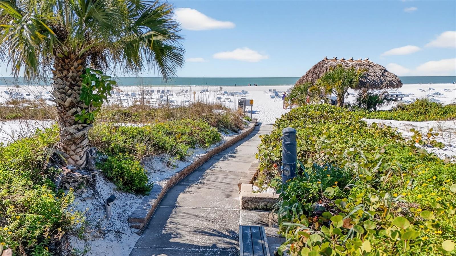 Image 39 of 52 For 6012 Peppertree Way 227b