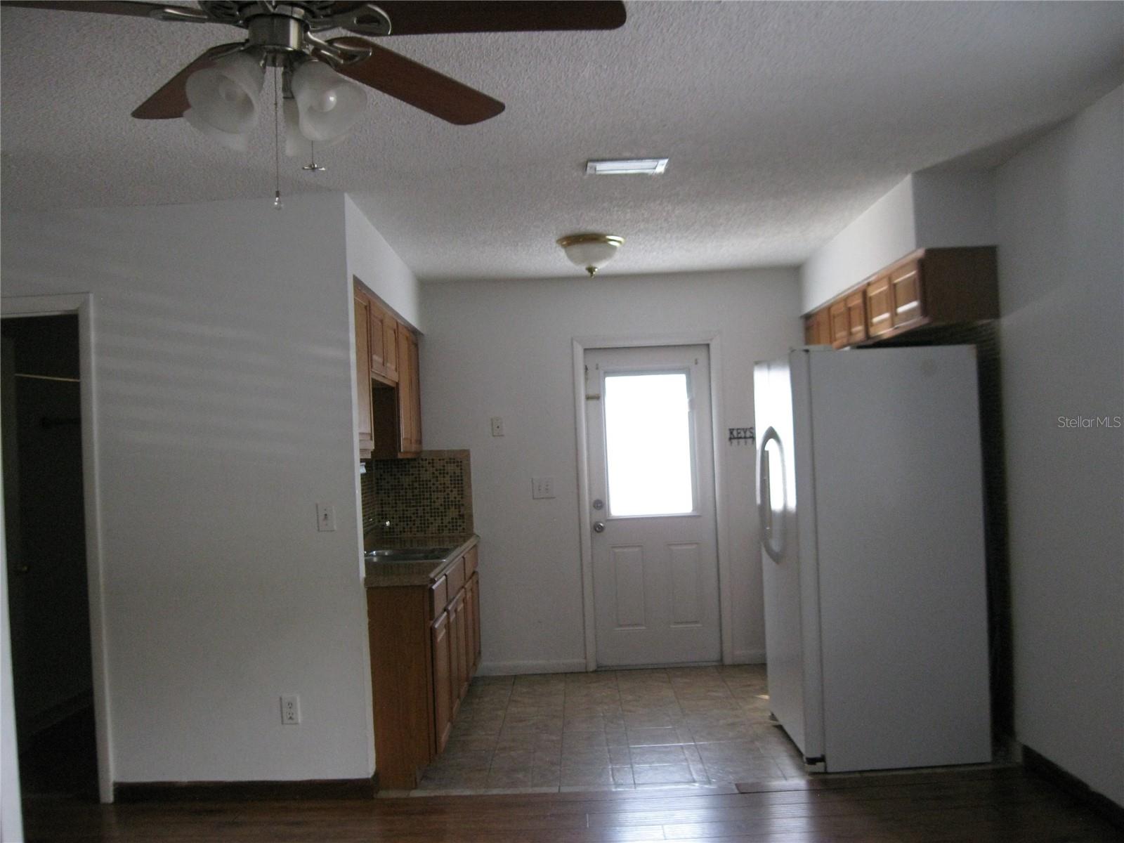 Image 4 of 15 For 620 31st Avenue E