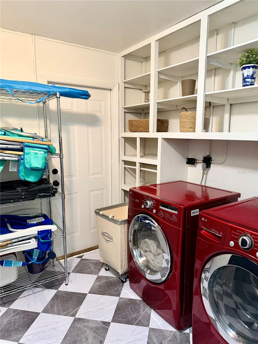 Image 35 of 36 For 3157 Novus Street