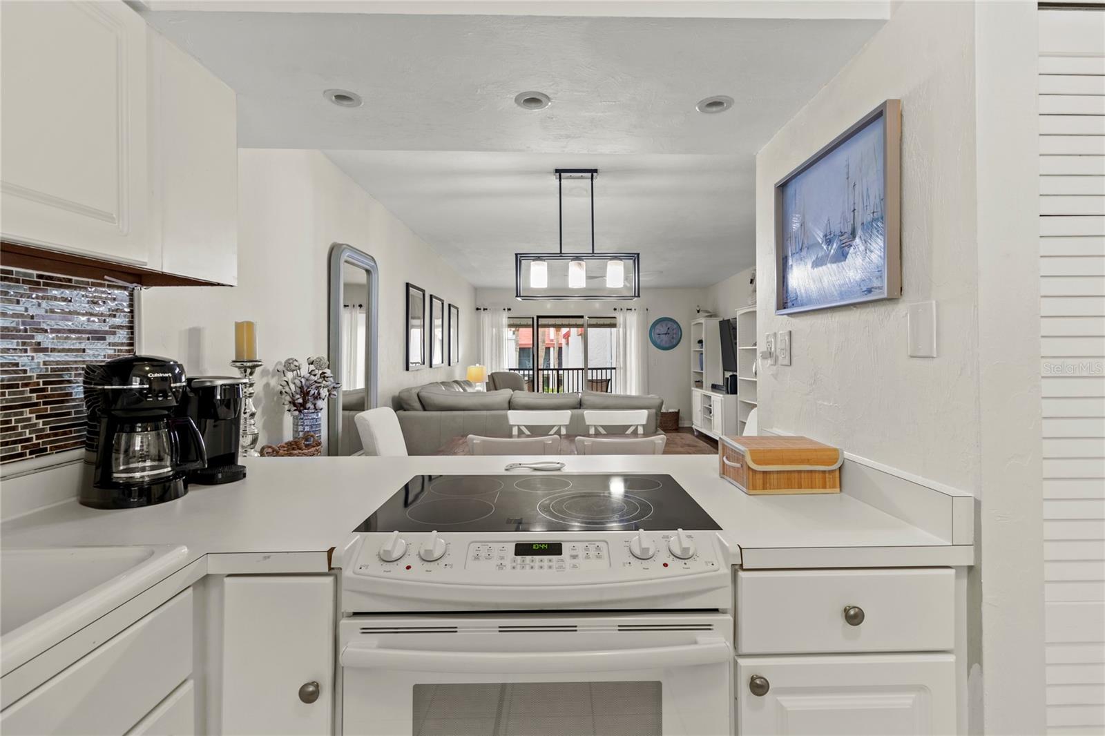 Image 31 of 38 For 1801 Gulf Drive N 275