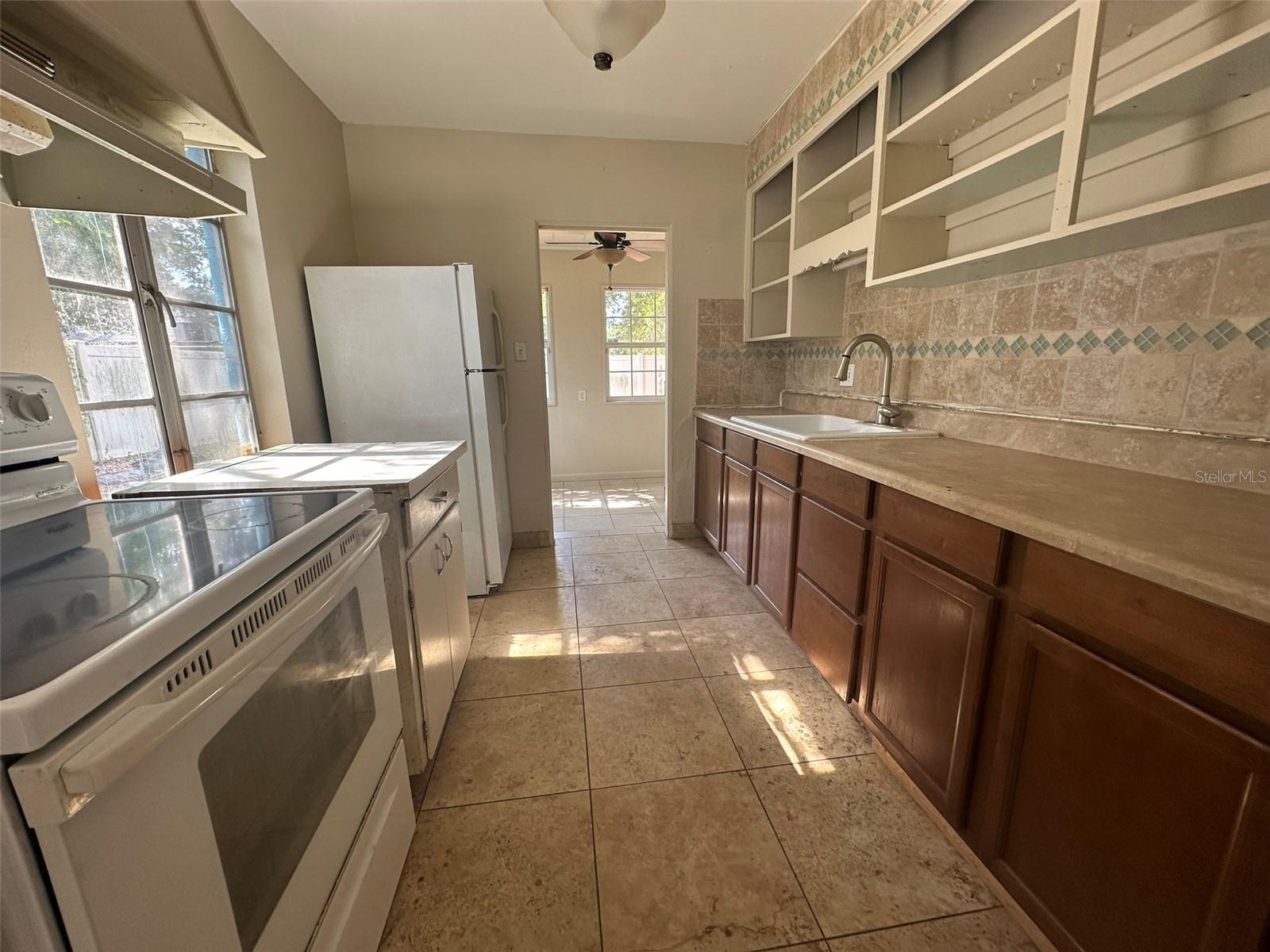 Image 5 of 12 For 1037 40th Street