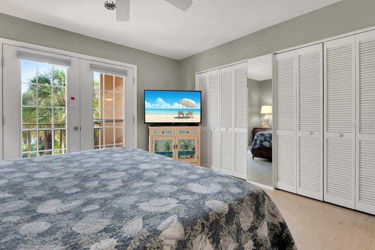 Image 11 of 24 For 2312 Gulf Drive N 103