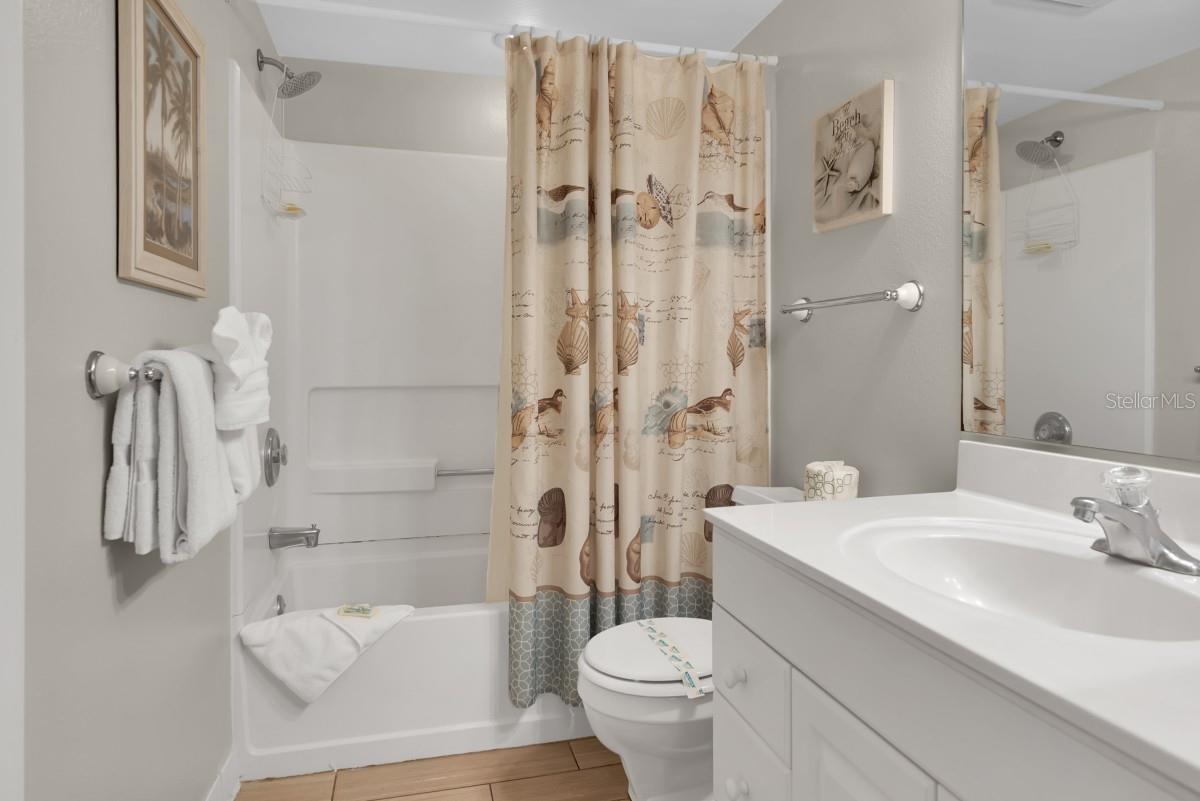 Image 17 of 24 For 2312 Gulf Drive N 103