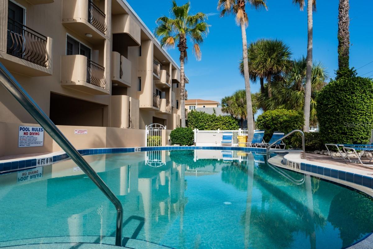 Image 20 of 24 For 2312 Gulf Drive N 103