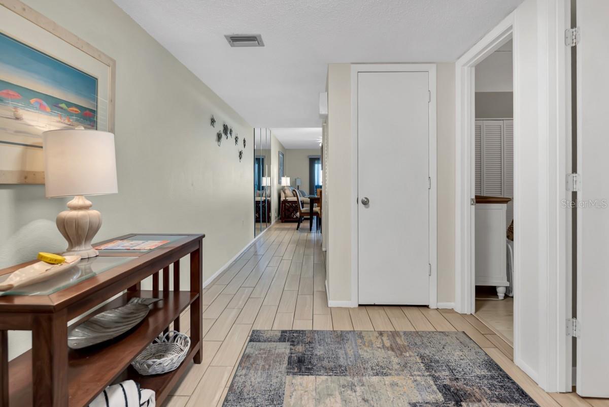 Image 3 of 24 For 2312 Gulf Drive N 103