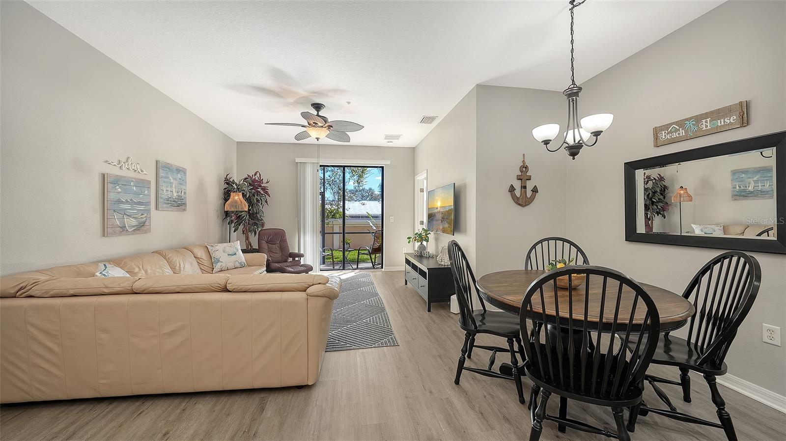 Image 16 of 32 For 4303 Via Piedra Circle 6-101