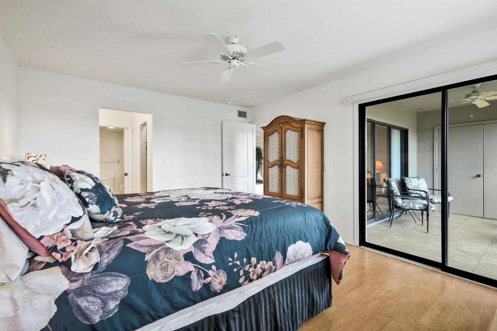 Image 19 of 30 For 1335 Saxony Circle 314