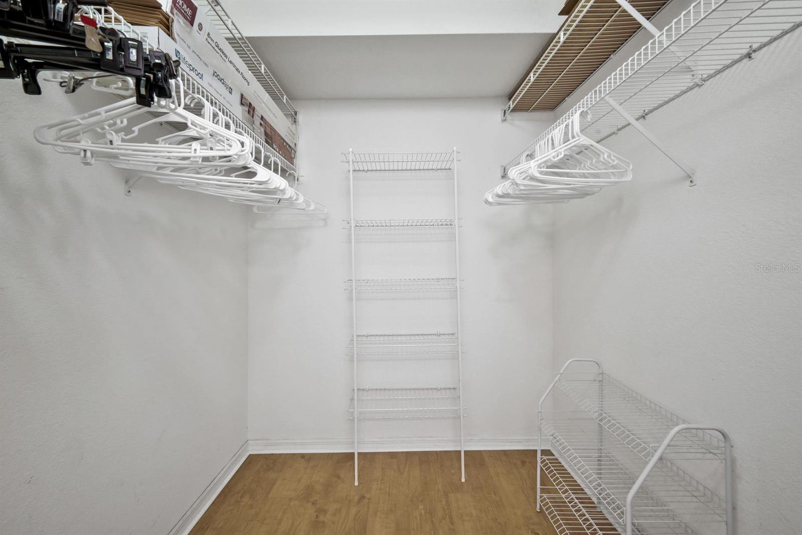 Image 21 of 30 For 1335 Saxony Circle 314