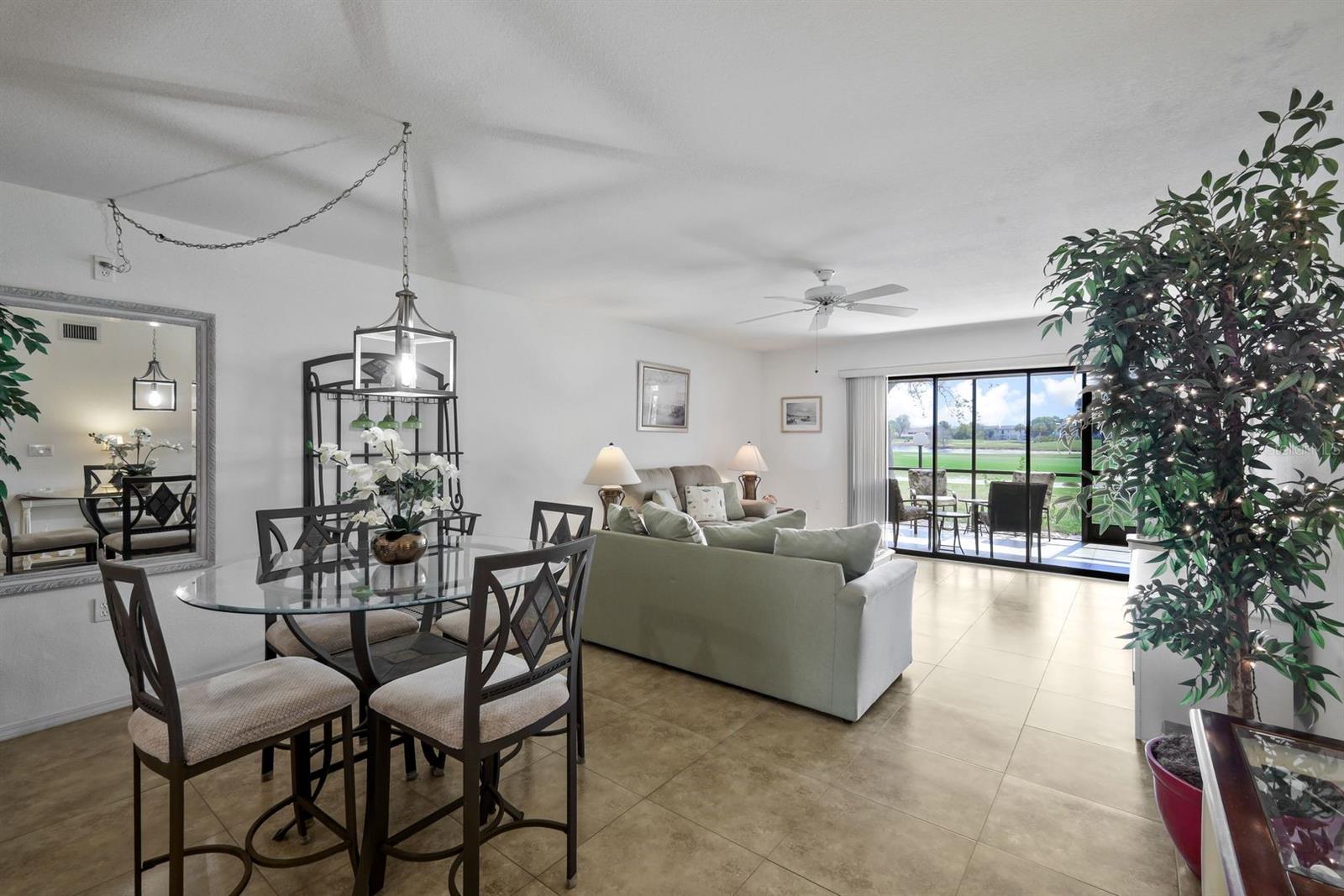 Image 4 of 30 For 1335 Saxony Circle 314