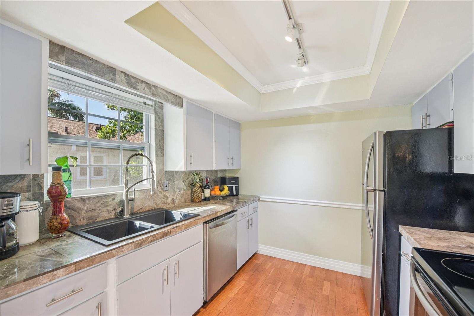 Image 6 of 36 For 2908 Avenue C