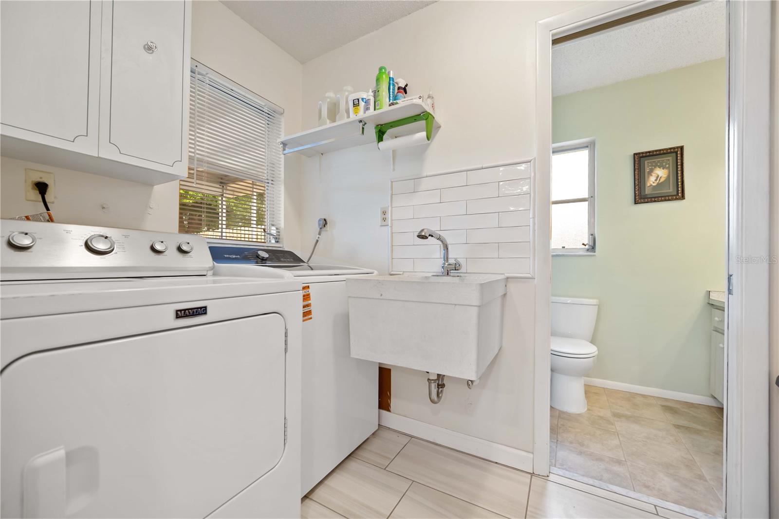 Image 25 of 56 For 181 Sandhurst Drive