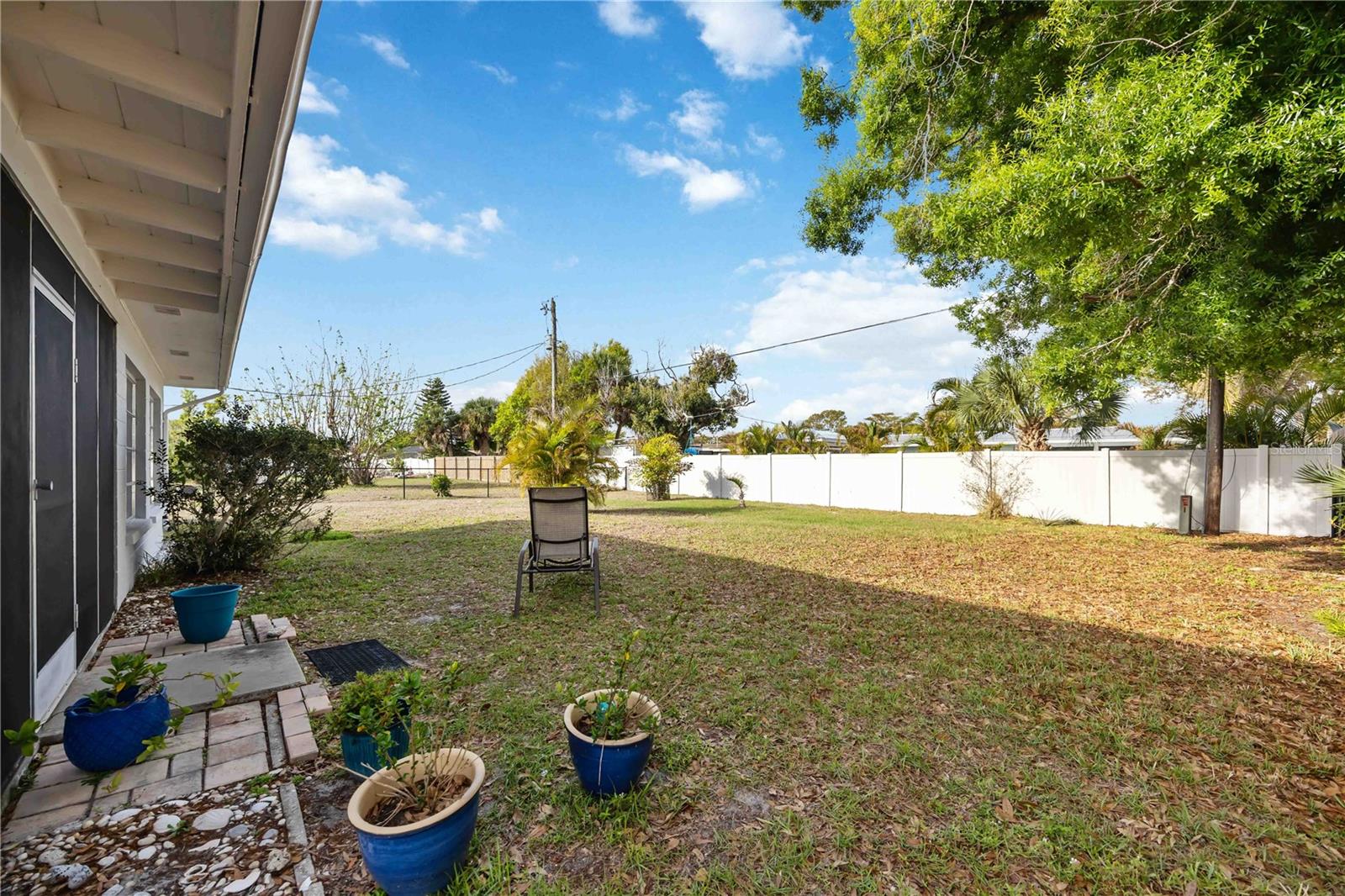 Image 43 of 56 For 181 Sandhurst Drive