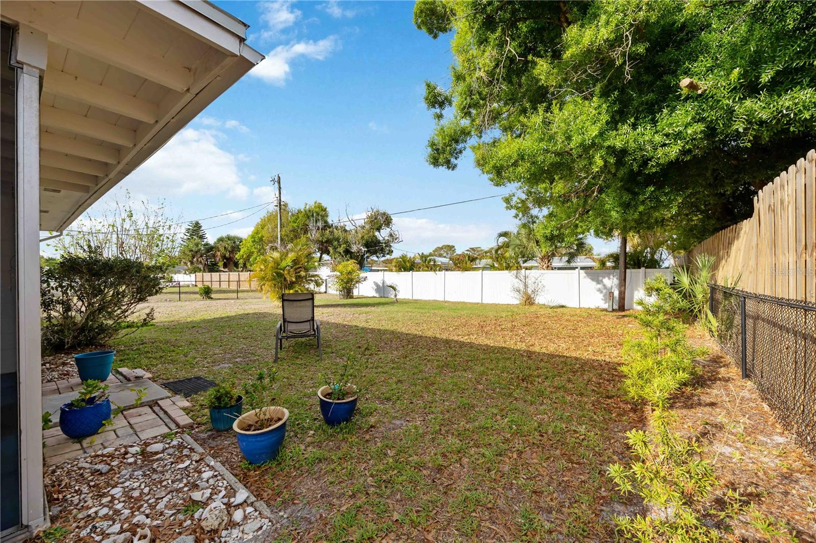 Image 47 of 56 For 181 Sandhurst Drive