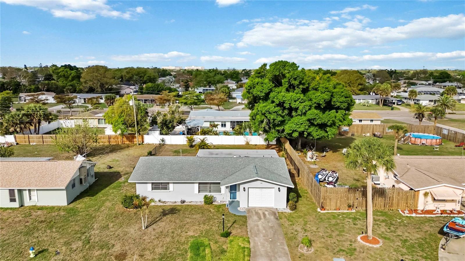 Image 49 of 56 For 181 Sandhurst Drive