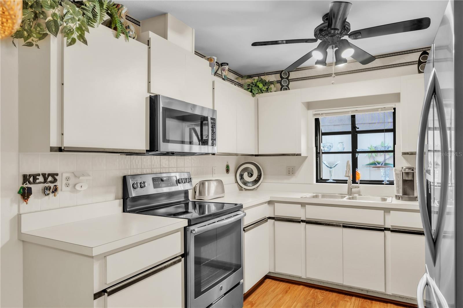 Image 14 of 46 For 7625 4th Avenue W