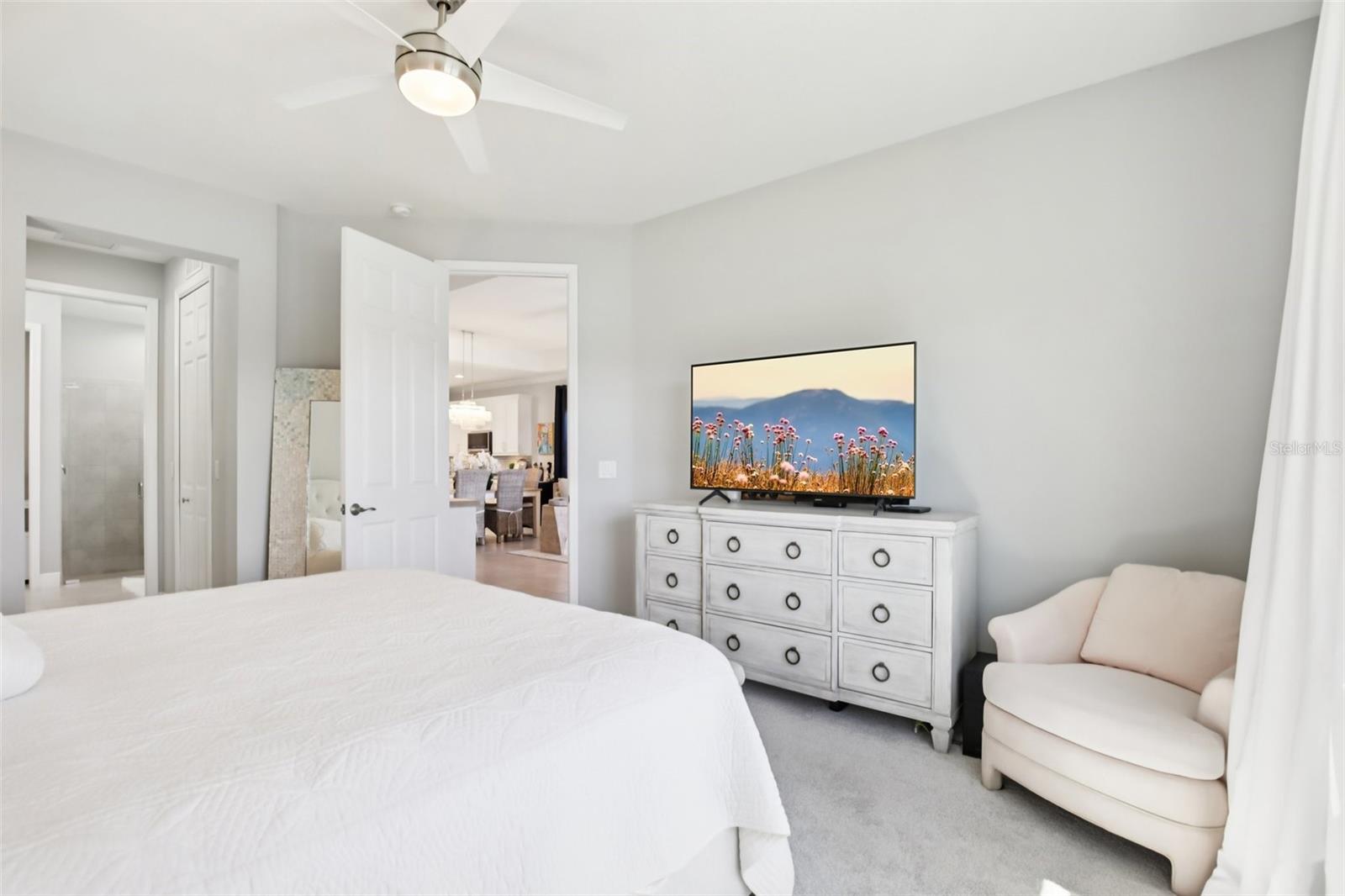 Image 19 of 33 For 2946 Trustee Avenue