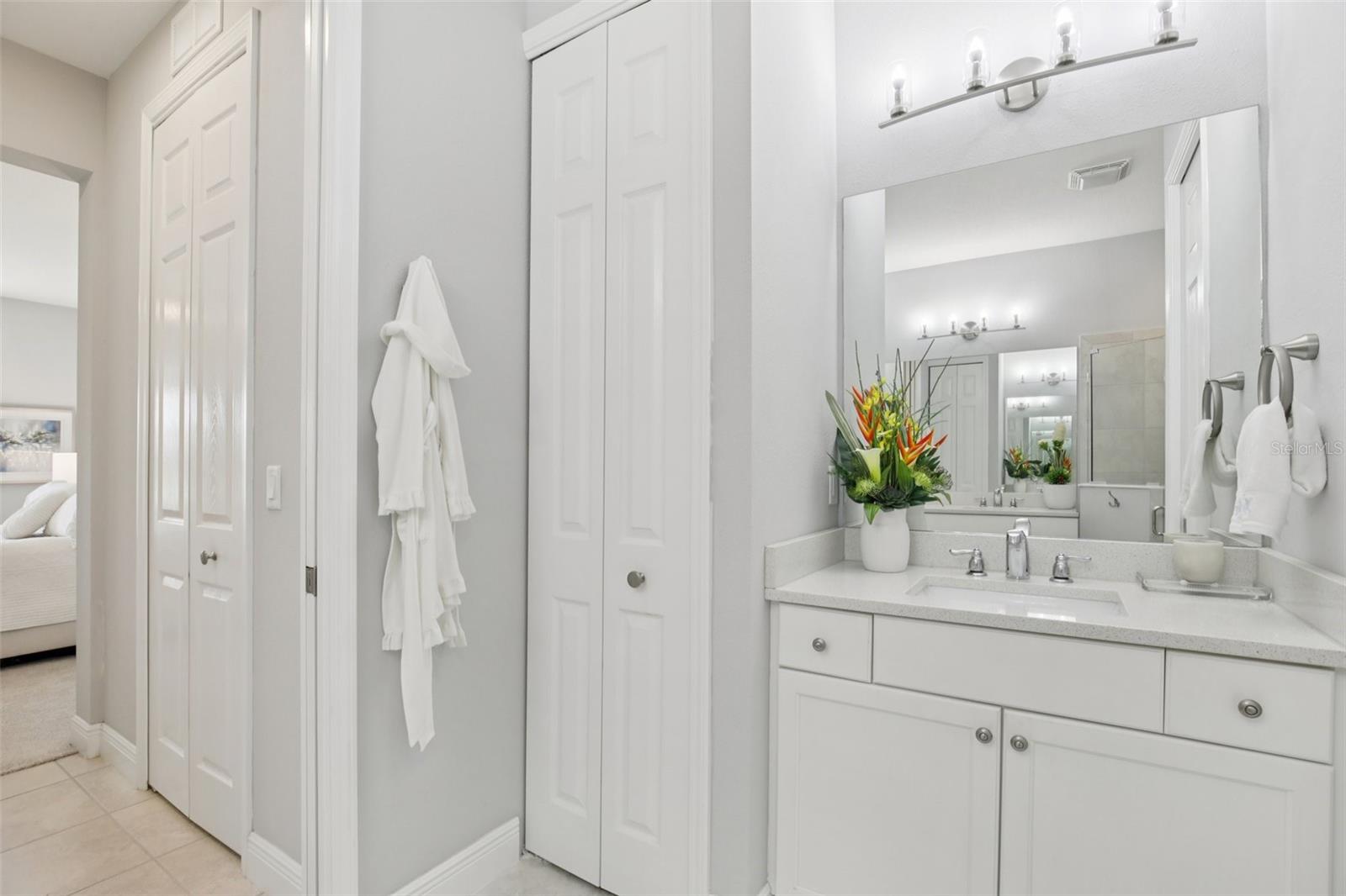 Image 21 of 33 For 2946 Trustee Avenue