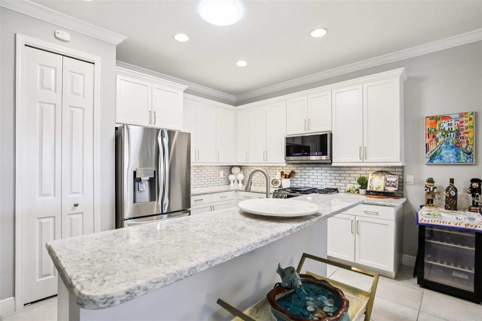 Image 9 of 33 For 2946 Trustee Avenue